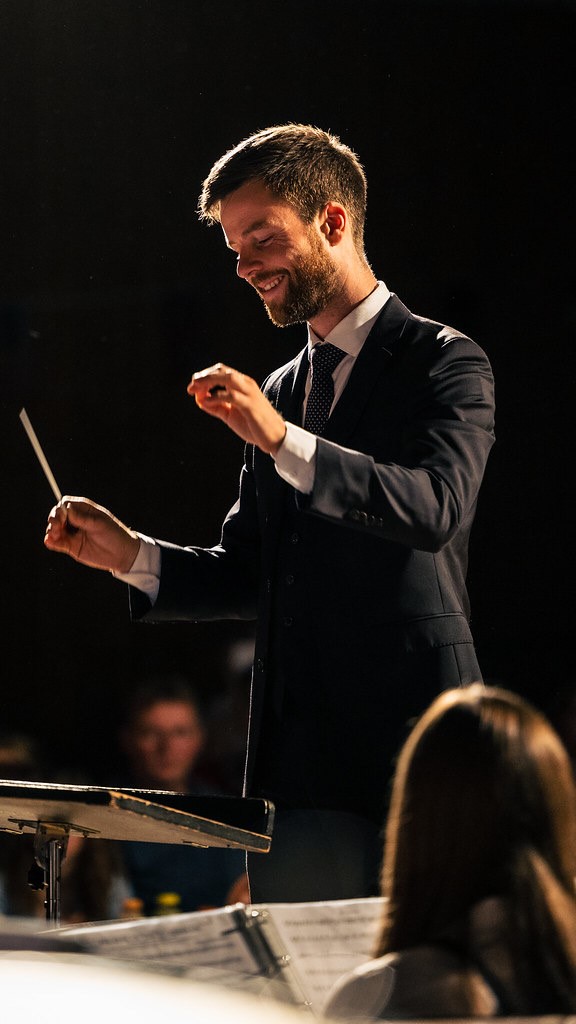 Dirigent Sebastian Rauchenstein